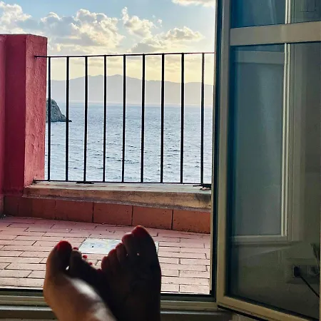 Lägenhet Abbraccio Di Scilla