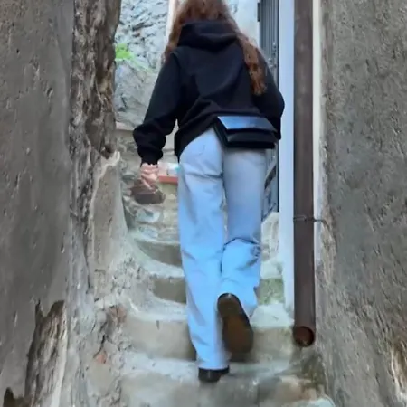 Abbraccio Di Apartamento Scilla